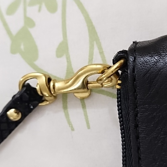 COACH Ashley/ LeatherLarge Wristlet *EXCELLENT CONDITION* N. F48103 - Picture 4 of 6